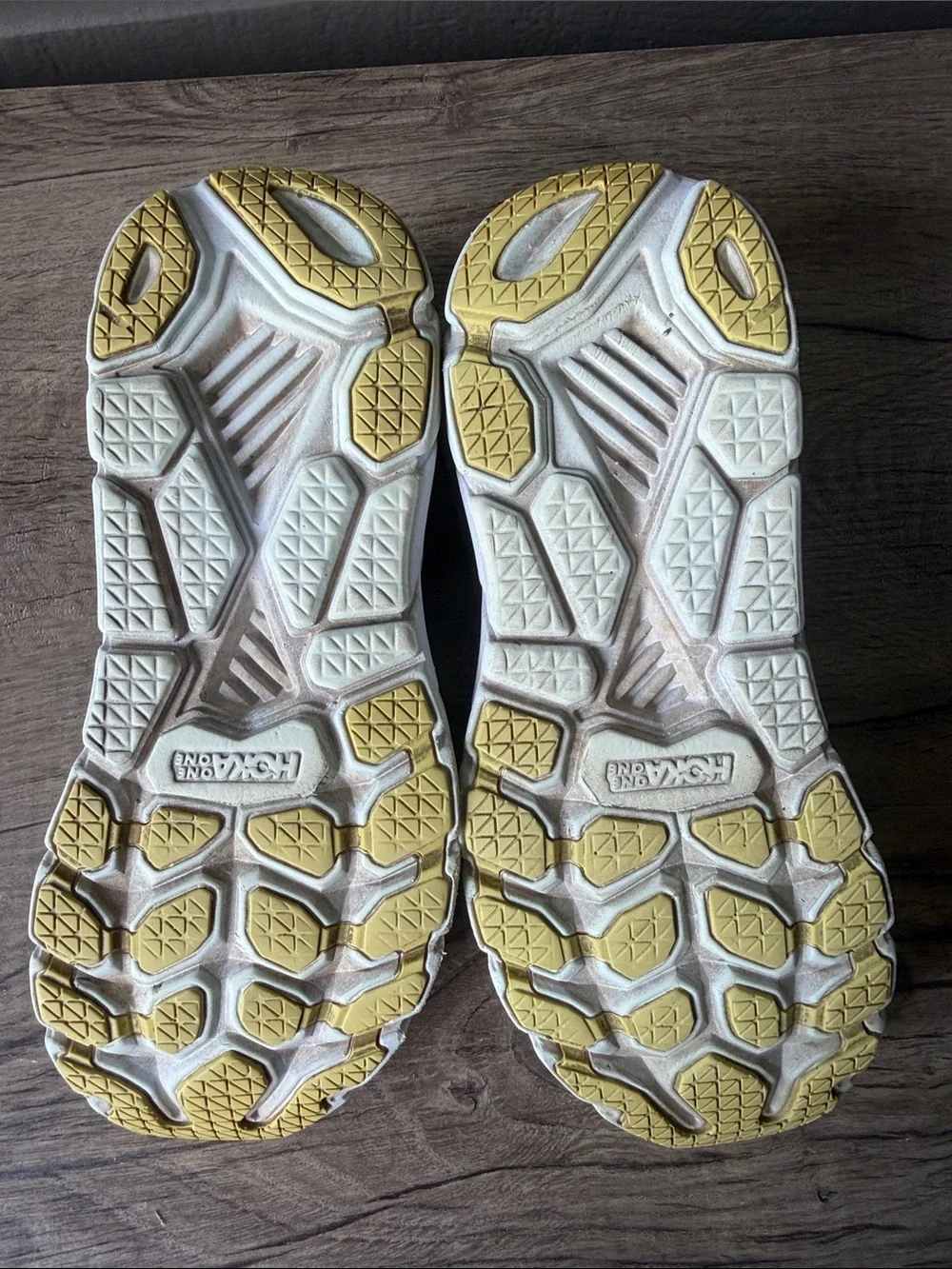 Hoka One One pre owned